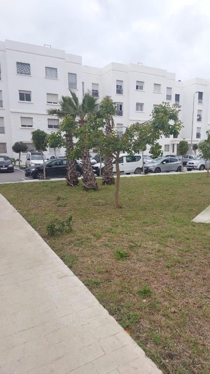 Beachside 2 Bedroom Apartment In Diplomatic Forest Tangier With Free Parking Extérieur photo