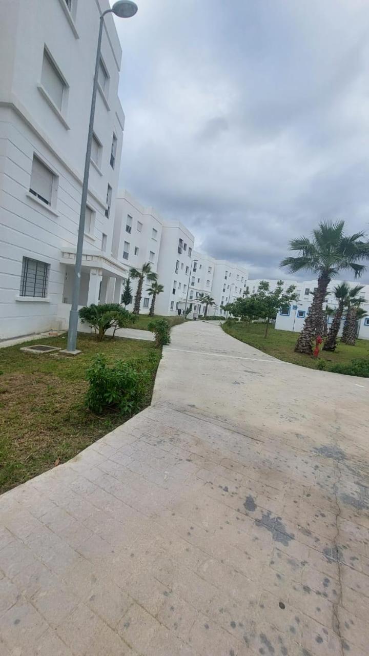 Beachside 2 Bedroom Apartment In Diplomatic Forest Tangier With Free Parking Extérieur photo